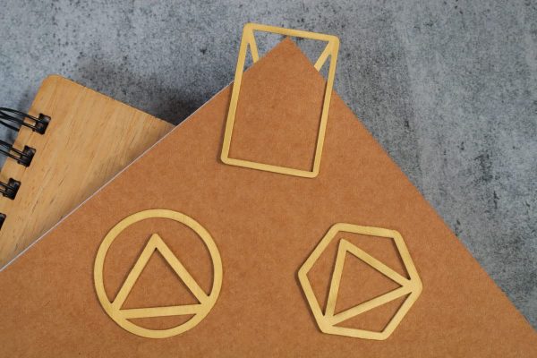 Cute Gold Geometrical Metal Bookmarks for Book Marker Holder Vintage Gold Bookmarks Office Supply Material School (Pack of 3)