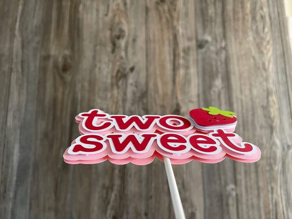 Strawberry Two Sweet Cake Topper, Strawberry Cake Topper for Boys Girls 2nd Birthday Party, Happy 2nd Birthday Cake Decor Fruit Theme Two Years Old Birthday Party Supplies