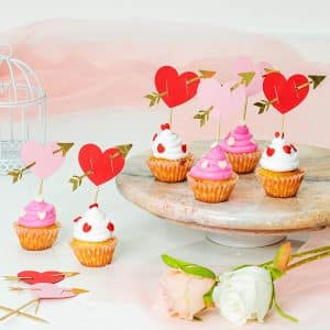 Red Heart Arrow Cupcake topper Red Pink Heart Cupake Toppers Picks Cake Topper Decoration for Sweet Love Theme Wedding Engagement,Valentine's Day Bridal Shower Party Cake Decors (20pcs Red and Pink Arrow heart)